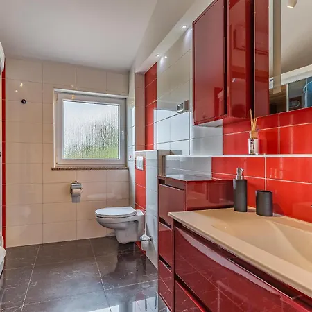 Vakantiehuis Amazing In With Sauna Pula