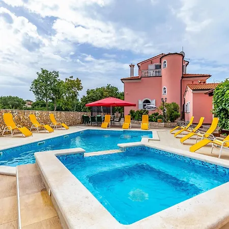 Amazing In With Sauna Vakantiehuis