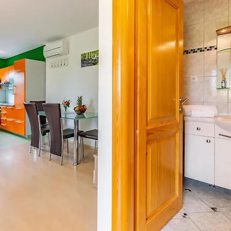 Amazing In With Sauna Vakantiehuis