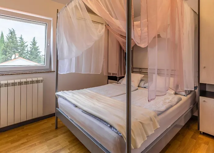 Amazing In With Sauna * Πούλα