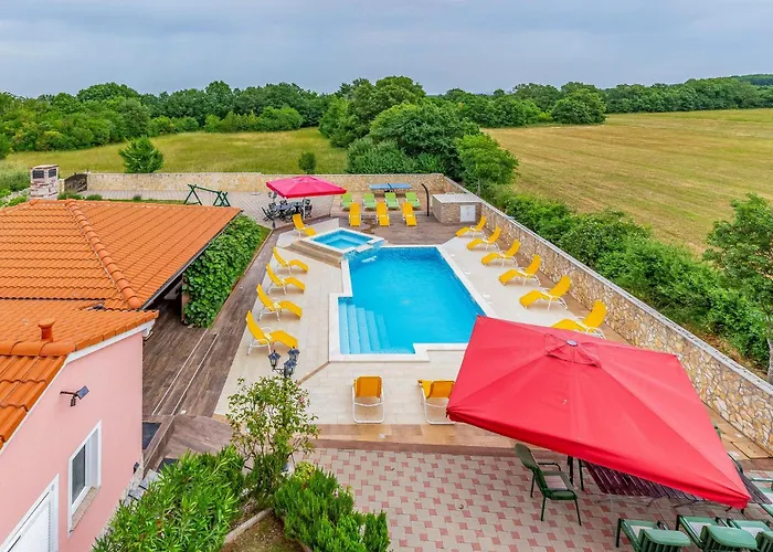 펜션 Amazing In With Sauna *